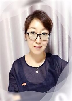 北京新橋外國語高中學校崔蓮實圖片