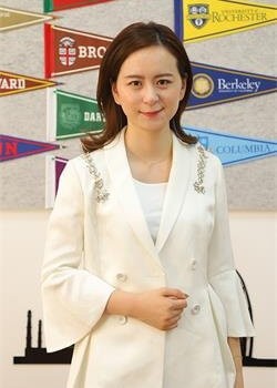 江蘇省震澤中學(xué)國際部Shelly Xie圖片