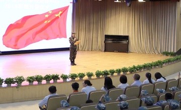 軍訓(xùn)開營(yíng)：相識(shí)總是在九月——新英才學(xué)校圖片