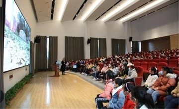 玩到嗨！北外附屬龍游湖外國語學(xué)校情境教育課堂體驗歡樂多圖片
