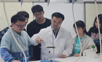 北外附屬龍游湖外國語學(xué)校英國化學(xué)奧林匹克競賽１銀４銅！圖片