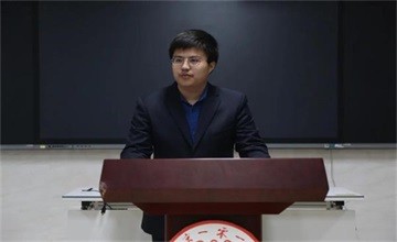 北京一零一中學國際班2021屆畢業(yè)演講圖片