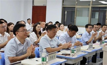 東莞市翰林實(shí)驗(yàn)學(xué)校國(guó)際部高中2021秋季新教師崗前培訓(xùn)正式啟動(dòng)圖片