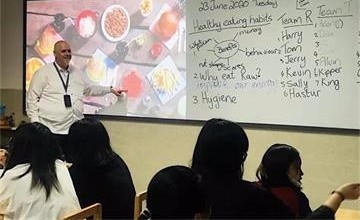 外教課堂，神采飛揚——碧桂園十里銀灘學(xué)校英語組教學(xué)研討系列活動第二期圖片