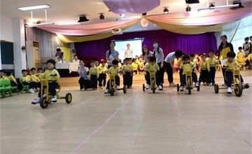 祈福英語實(shí)驗(yàn)學(xué)校幼兒園小班小小運(yùn)動(dòng)會(huì)！圖片