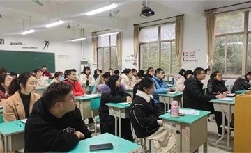 嘉興外國(guó)語(yǔ)學(xué)校2021學(xué)年第一學(xué)期教學(xué)論壇圖片