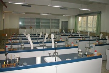 北京市師達(dá)中學(xué)教學(xué)設(shè)施圖片01