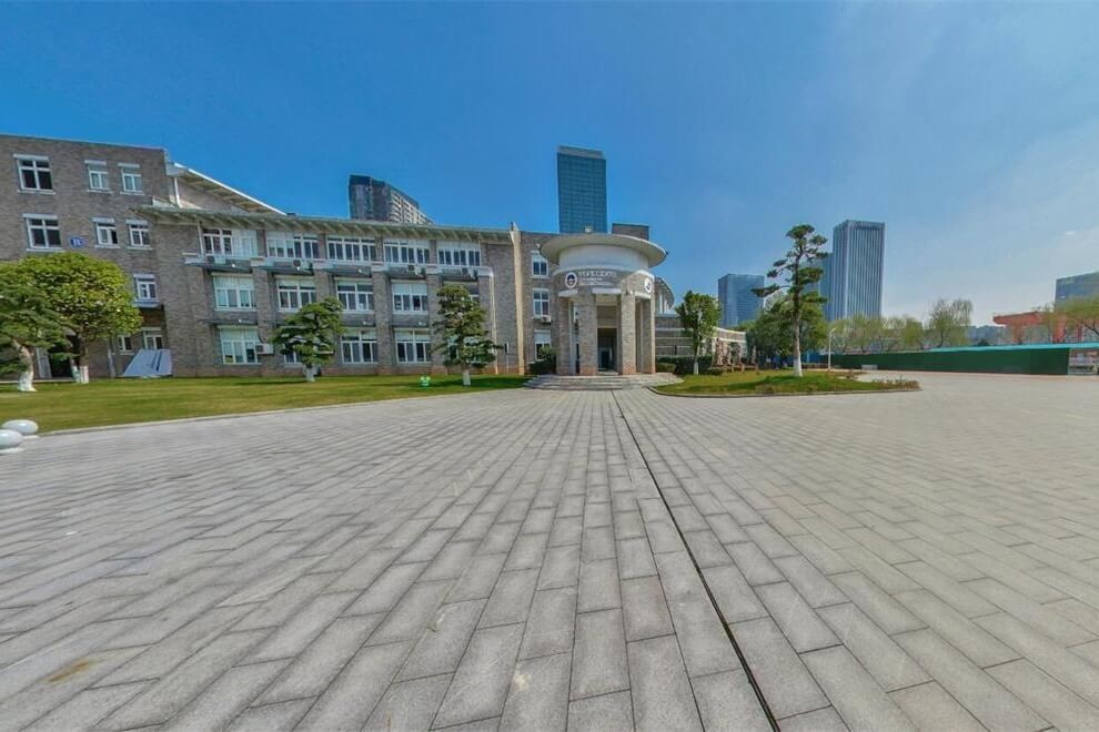 寧波華茂國際學(xué)校校園環(huán)境圖片02