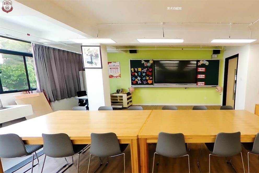 北大附中深圳南山分校國際部美術(shù)功能室圖集