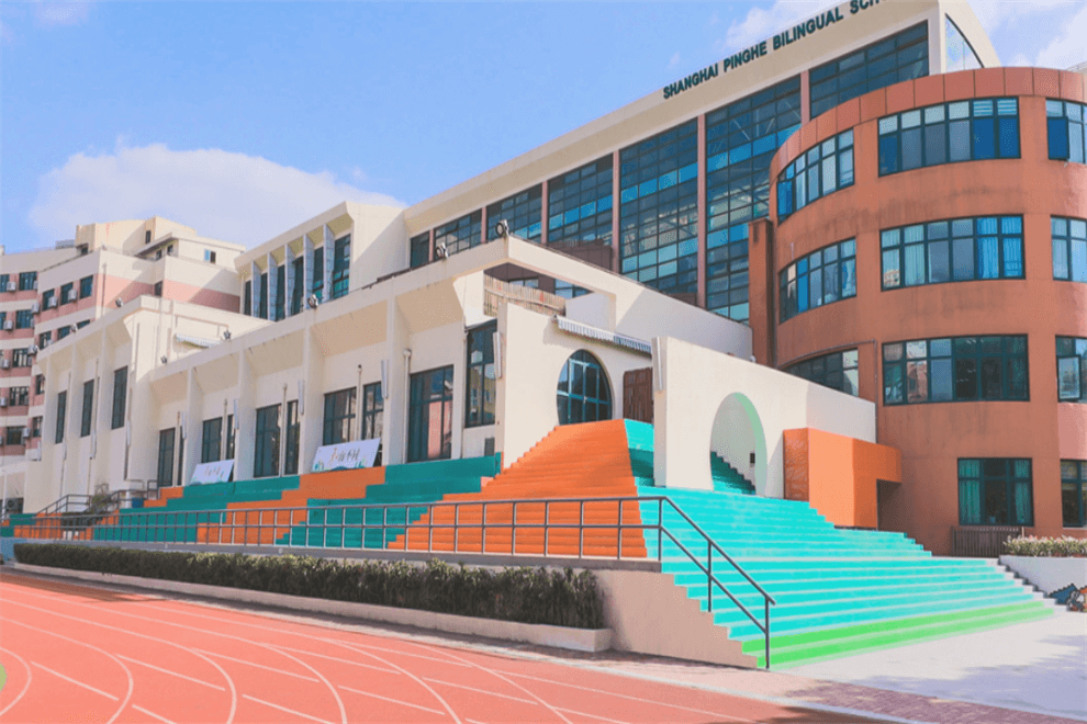 上海市民辦平和學(xué)校校園建筑圖片01