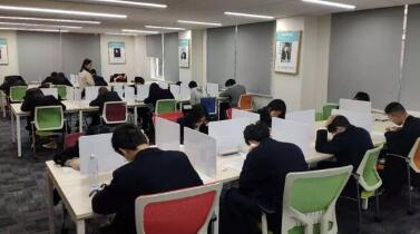 美聯(lián)國際高中AMC考場