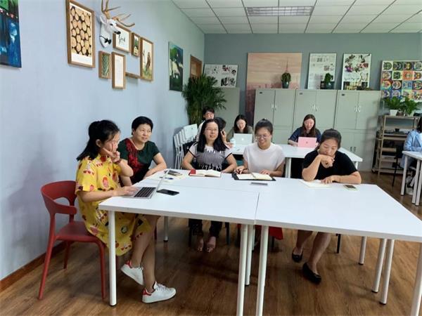 北京清華志清中學(xué)國際部2019年教師崗前培訓(xùn)圖片3