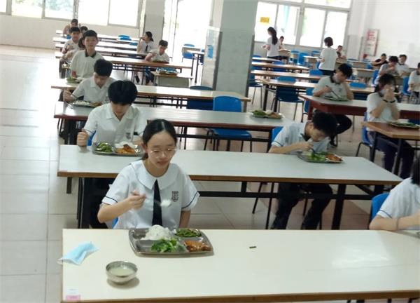 中港英文學校中學部全面復學05