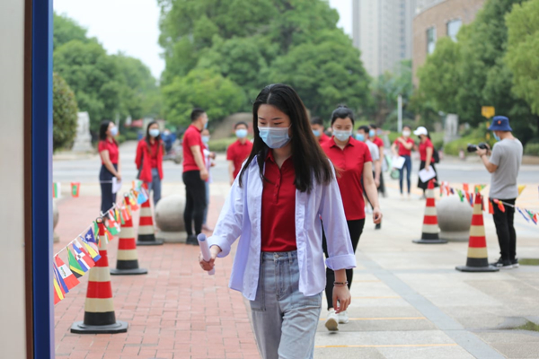 未雨綢繆，確保安全——武漢海外學校中學部初三復課開展防疫演練01