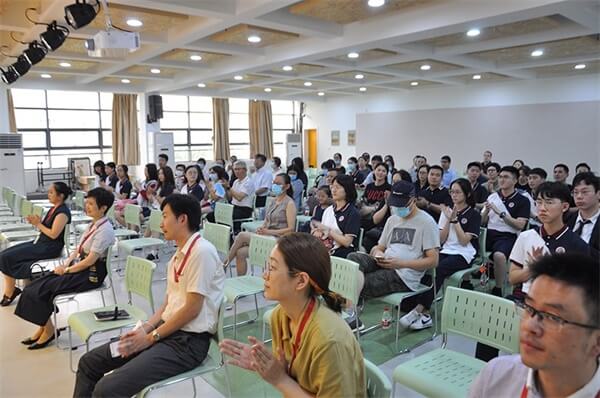 上海光華學院劍橋國際中心AS新生暑期課程圖片3
