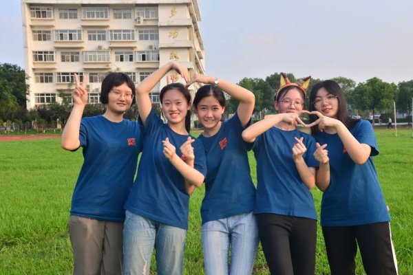 武漢睿升學校國際班：致青春，致別離！感恩有你！06