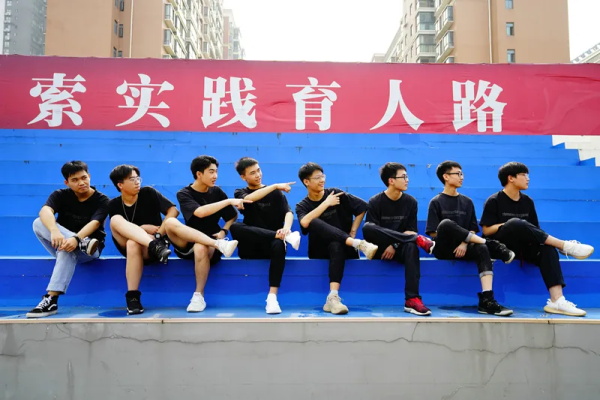 武漢睿升學校國際班：致青春，致別離！感恩有你！09