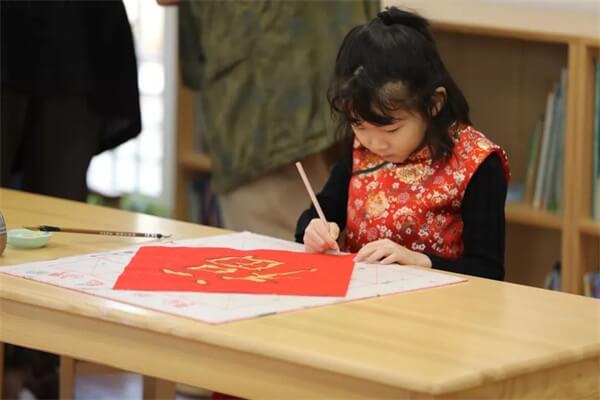 嘉德蒙臺梭利雙語幼兒園03