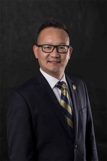 美國(guó)法拉古特學(xué)校天津校區(qū)校長(zhǎng)圖片