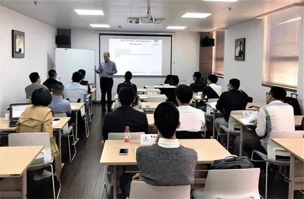 熱門專業(yè)上課圖片