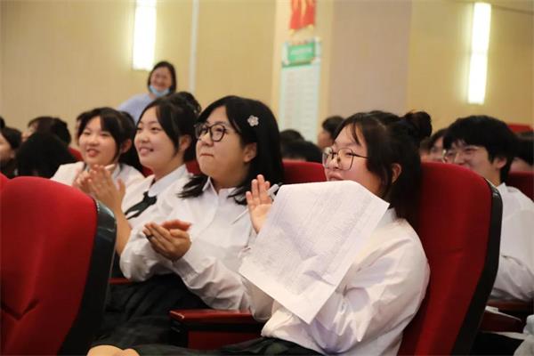 選課現(xiàn)場圖片