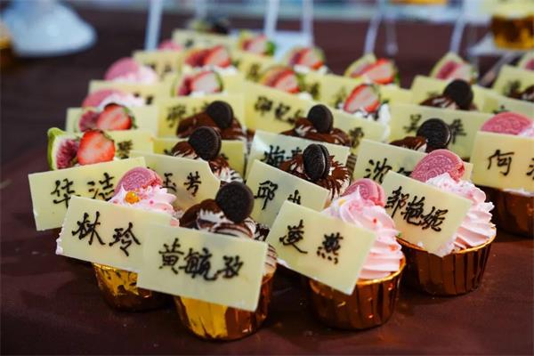 常熟國際學(xué)校師生聚會圖片10