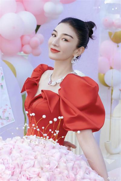 天使寶貝創(chuàng)始人黃奕圖片