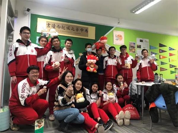 班主任經(jīng)驗分享會圖片2