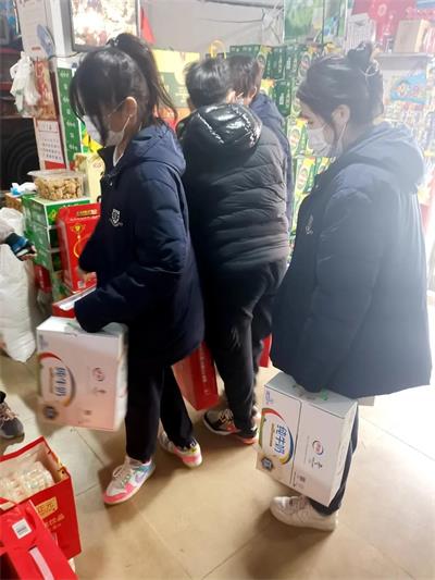 青島赫德雙語學校新年義賣圖片7