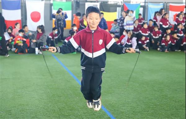 北京市芳草外國語學校鍛煉周圖片2