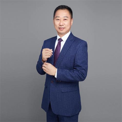 袁清晨總校長(zhǎng)圖片